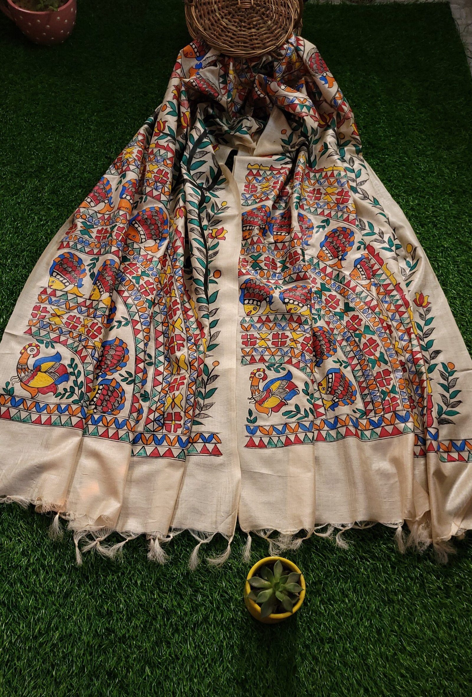 Natural Beige symmetrical fish motifs Madhubani hand painted dupatta - Image 8