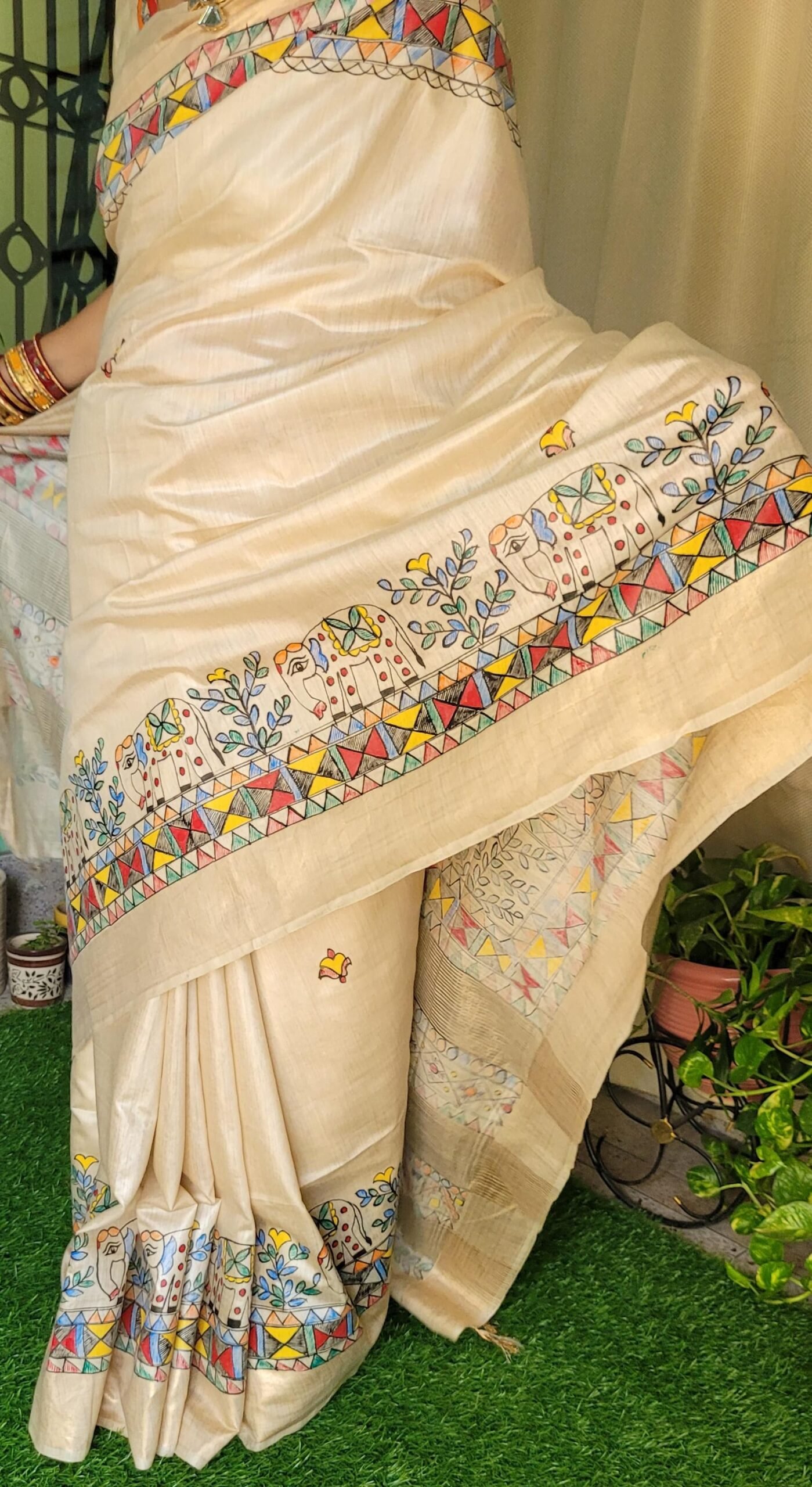 Fish, Peacock & Elephant Motif Munga Tussar Silk Saree with Zari Border - Image 3